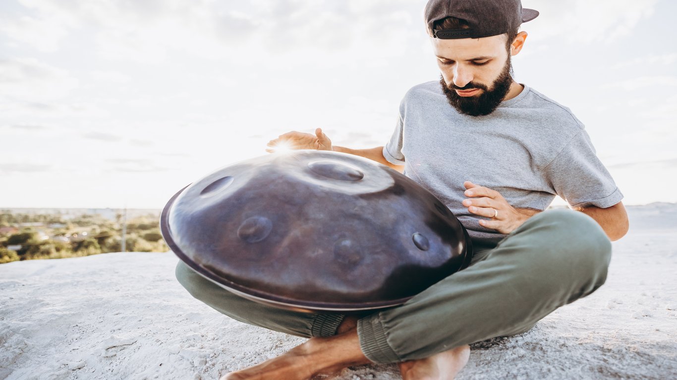 Challenges and Rewards of Learning Handpan