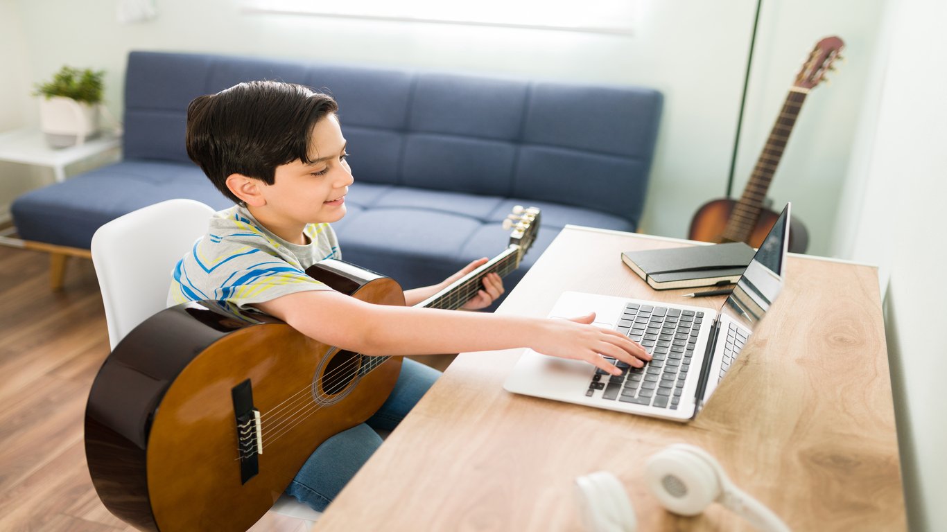 Why Learning Music Online is the Future